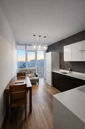 Стильная двуспальная квартира в Ж/К «Тридцать Шестая Жемчужина» - фото 1