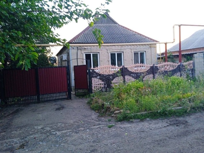 Здаётся дом,из белого кирпича четыре комнаты - фото 1