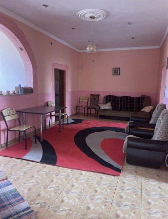 Здається будинок неподалік Мукачево. - фото 1