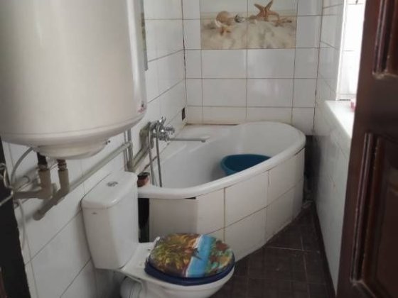 Здам  будинок  ЦЕНТР також Є СЕВЕРНИЙ до 10 місць документи офіційно Слов'янськ