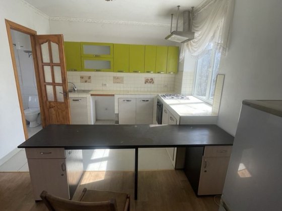 Оренда в будинку незалежного поверху по вул. Нижанківського Стрий