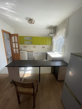 Оренда в будинку незалежного поверху по вул. Нижанківського - фото 1