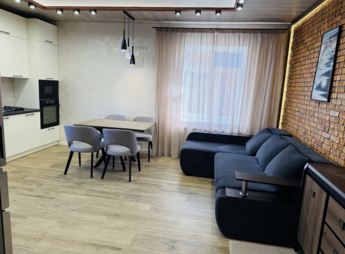 Здається в оренду сучасний затишний будинок в місті Бориспіль - фото 1