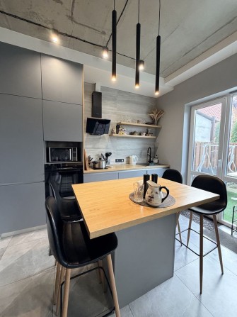 Оренда чудового дуплекса в Садах - фото 1