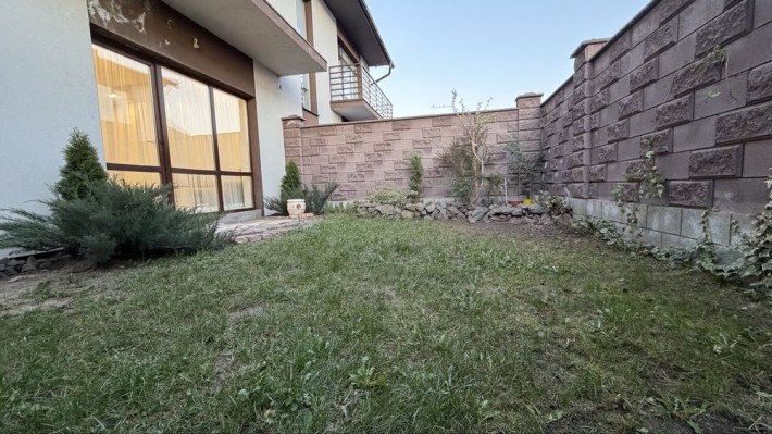 Здається вперше котедж район Фоззі - фото 1