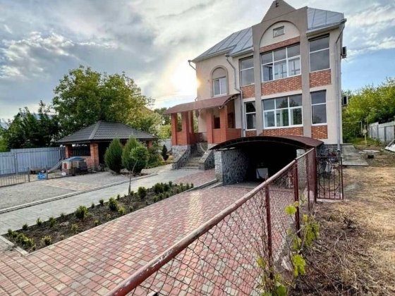 Оренда окремого будинку в 20 хв від міста Полтава