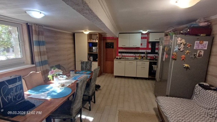 Здам в оренду 4 кімнатний півособняк в центрі. - фото 1