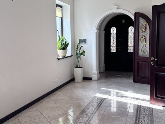 Здам будинок  Я. Мудрого Черновцы