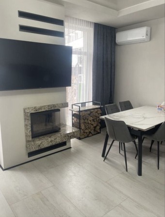 Оренда неймовірно красивого котеджу з хорошим добротним ремонтом!!! - фото 1