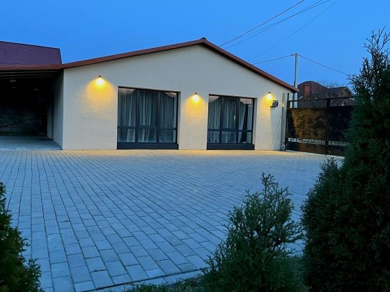 Оренда  2х кімнатного будинку Ужгород