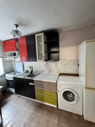 Здається врем’янка в районі Шкільної - фото 1