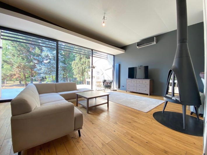 Оренда просторого хай-тек будинку в новому районі Ужгород ! - фото 1