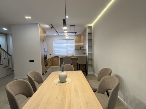 Оренда таунхаусу 3 кімнати | закритий двір | New Village | Тераса | Ужгород