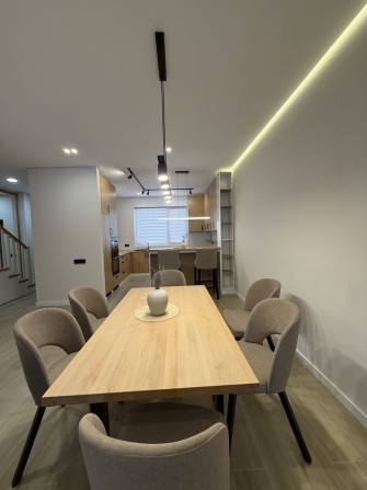 Оренда таунхаусу 3 кімнати | закритий двір | New Village | Тераса | - фото 1