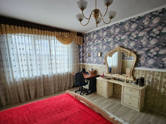 Оренда  великого будинку в місті Ужгород. Підходить для великої родини Ужгород