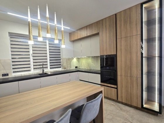 Таунхаус.Перша здача.Закритий двір та тераса .New Village Ужгород