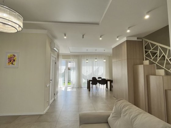 Оренда сучасного дуплекса в місті Ужгород