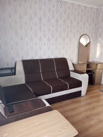 Здам частину будинку.  6000 за все! - фото 1