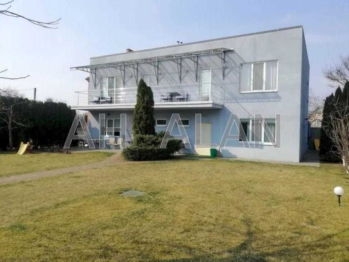 Оренда будинку на Русанівських садах Сучасний двоповерховий дуплекс - фото 1