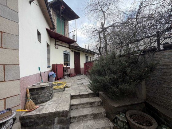 Сдам 3к дом на ул.Черникова Дніпро