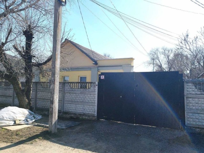 Сдам часть дома на 12-м квартале ул. Козака Мамая. - фото 1