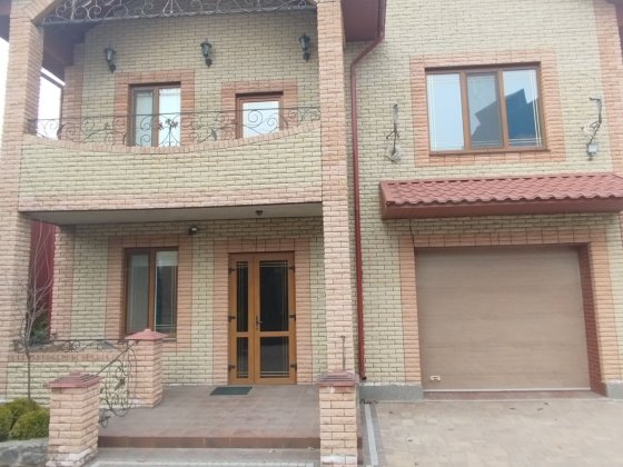 Здається Шикарний 4 кімнатний Будинок по вулиці Подільська. Винница