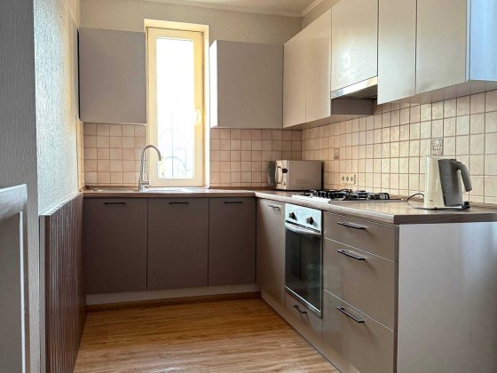 здам будинок район пр Мануйлівського Дніпро