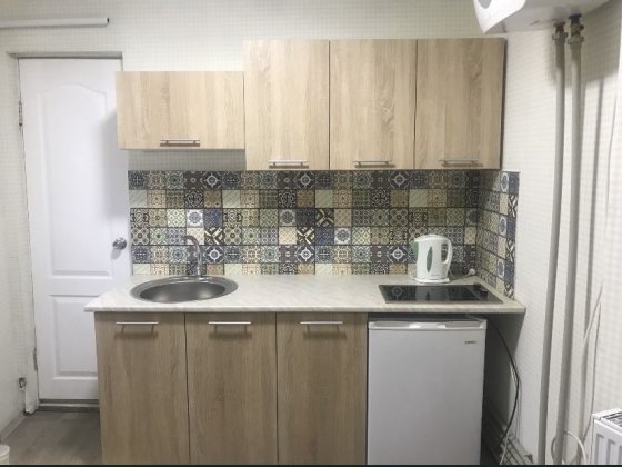 Сдам 2-комнатный домик в отличном состоянии . Центр ( в районе вокзала Дніпро