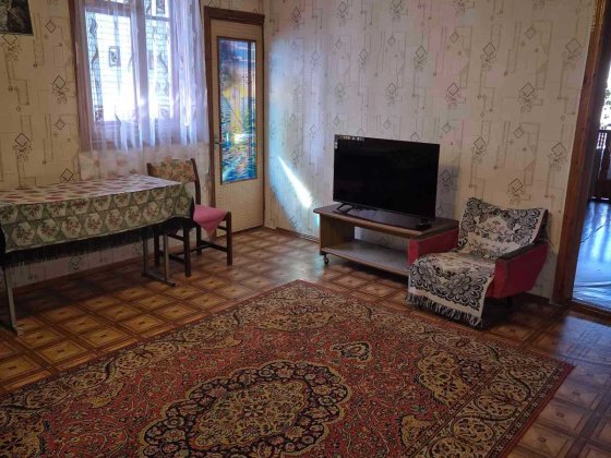 Сдам другий поверх будинку вул Виконкомівська м. Дніпро 6000 грн Дніпро