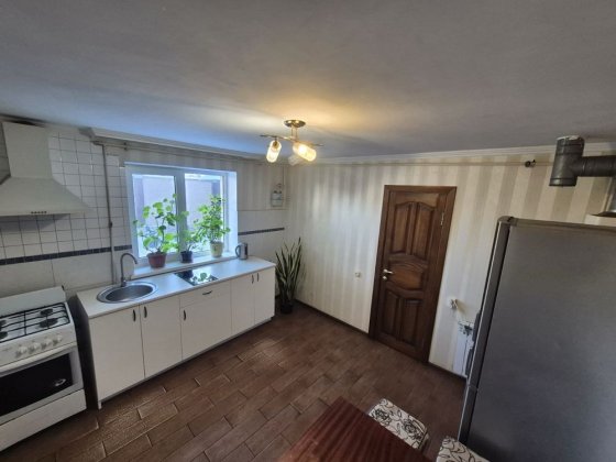 Здам частину будинку з газовим опаленням Київ