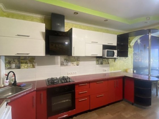 Сдаю дом в Центре на 2 Слободской