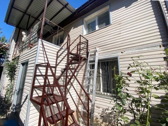 Сдам 2к часть дома 6 слободская/ Центр