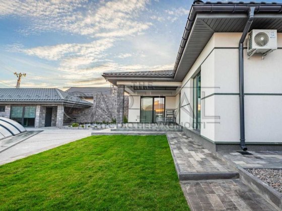 Оренда / Будинок Києво-Святошинський район, Круглик, Лісова Киев