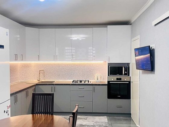 Здам в оренду гостьовий будинок 90 кв.м, вул Хвойна 2, Бортничи, метро Бориспільська 15 хвилин Киев