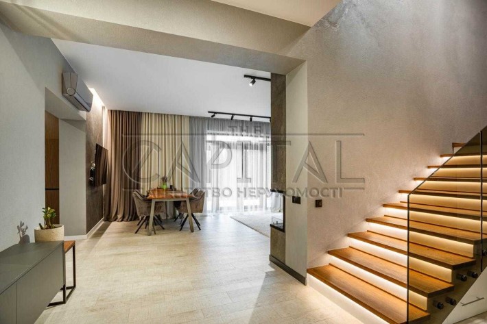 Аренда ОЧЕНЬ крутого таунхауса в КГ с закрытой территорией Осокорки - фото 1