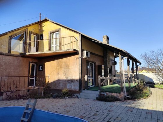 Аренда дома с бассейном в Лесках Одеса