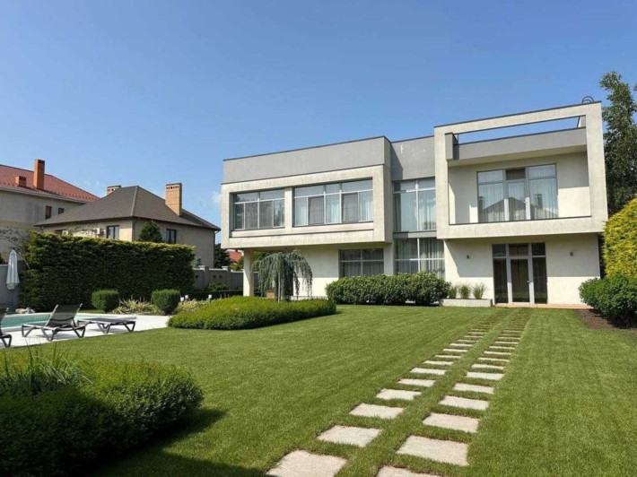 классный дом с бассейном и полной автономией, Совиньон - фото 1