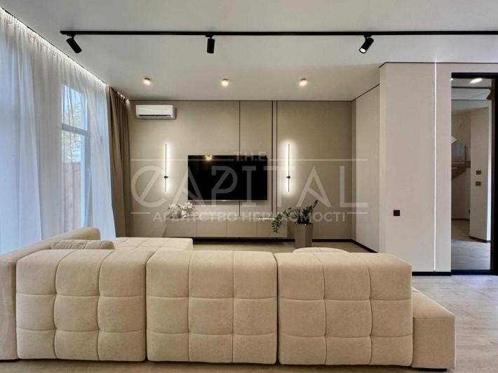 Дизайнерский новый ремонт! Киев! Коттеджный городок с закрытой тер. ТОП! - фото 1