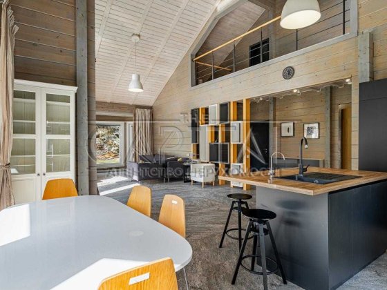 Оренда будинку з басейном КМ Осокорки закрита територія ГЕНЕРАТОР Киев