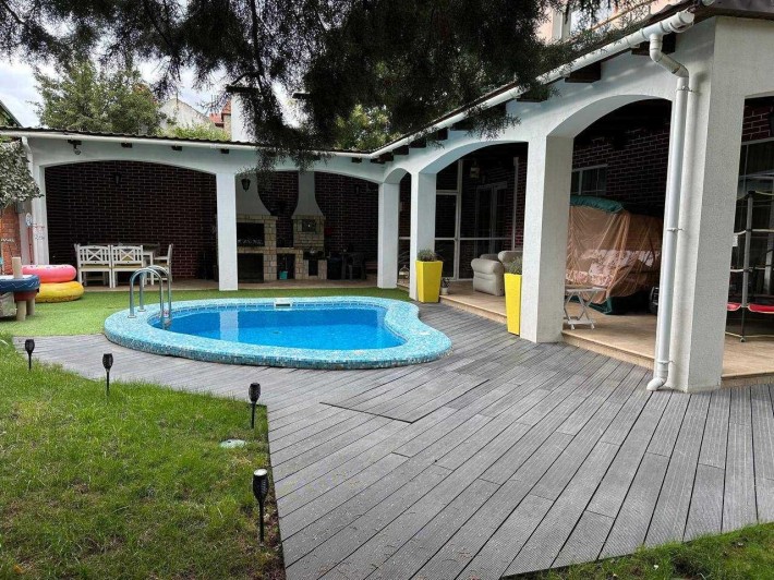 Аренда ДОМА с бассейном, 13 ст. Б. Фонтана, цоколь, генератор - фото 1