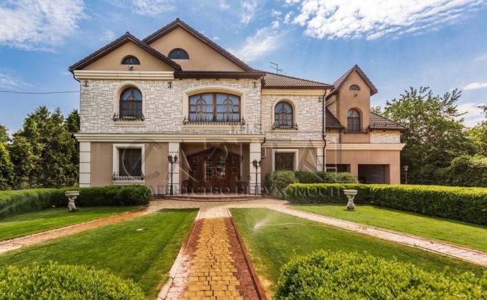 Чапаєвка, Київ оренда будинку 425 м2 ,37 соток - фото 1