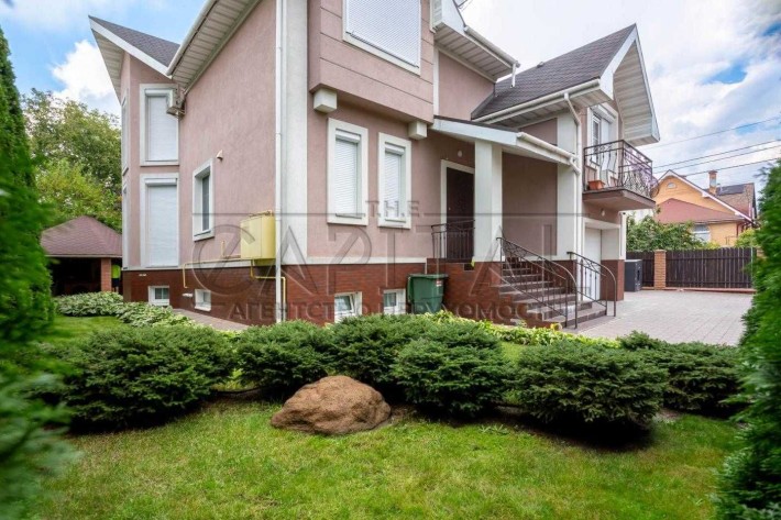 БУДИНОК ПІД ОФІС, Подільський, без меблів 6 кім,підвал, генератор, газ - фото 1