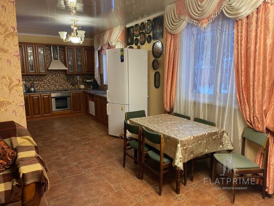 Оренда будинку 5К 160 м2 з гаражем в Києві Берківці Lavina Mall БЕЗ% Киев