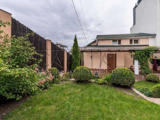 Оренда будинку з басейном, Голосіївський р-н, Голосієво Киев