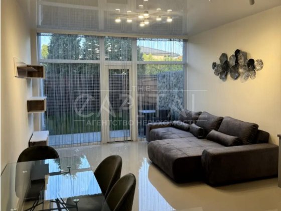 Стильний таунхаус з терасою та генератором біля метро Осокорки