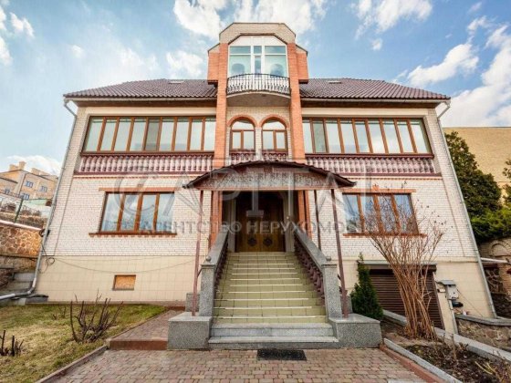 Оренда будинку в Печерському районі Києва Киев