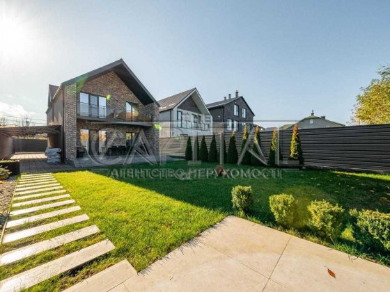 Оренда будинку у Києві\ 5 -спалень вул. Березова\Голосіївський р-н Киев