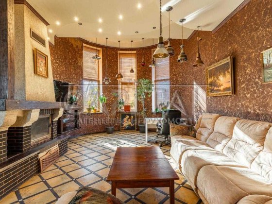 Оренда будинку Осокорки Газ ІНВЕРТОР сонячні панелі АВТОНОМНИЙ Киев