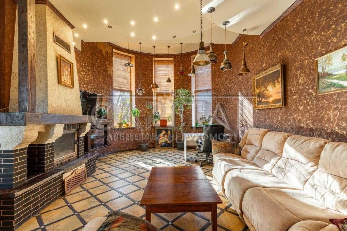 Оренда будинку Осокорки Газ ІНВЕРТОР сонячні панелі АВТОНОМНИЙ - фото 1