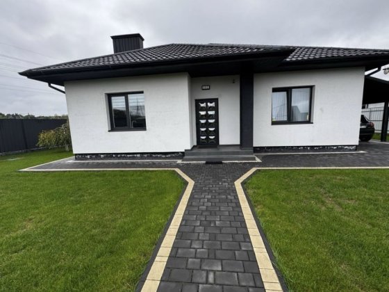 Оренда укомплектованого будинка у Боратині